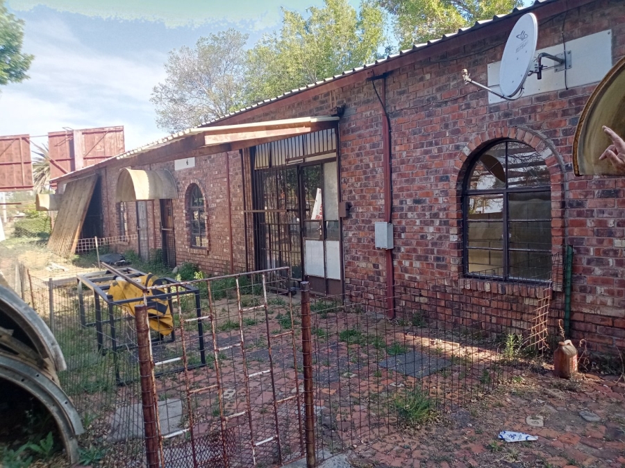  Bedroom Property for Sale in Bayswater Free State